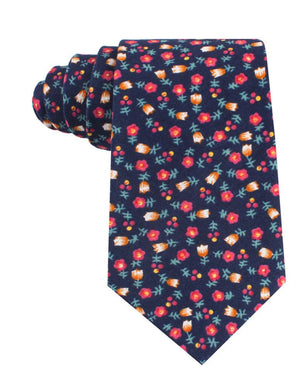 English Dahlias Floral Tie