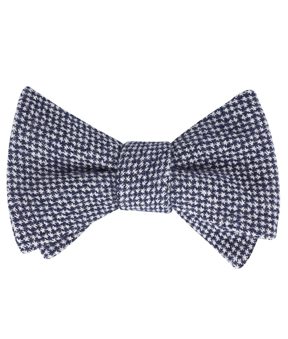 Van Gogh Midnight Blue Star Linen Self Tied Bow Tie